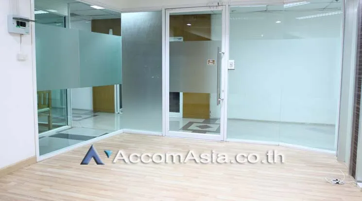 unit Office space For Rent in Sathorn, Bangkok  near BTS Chong Nonsi - BRT Arkhan Songkhro (AA16962)